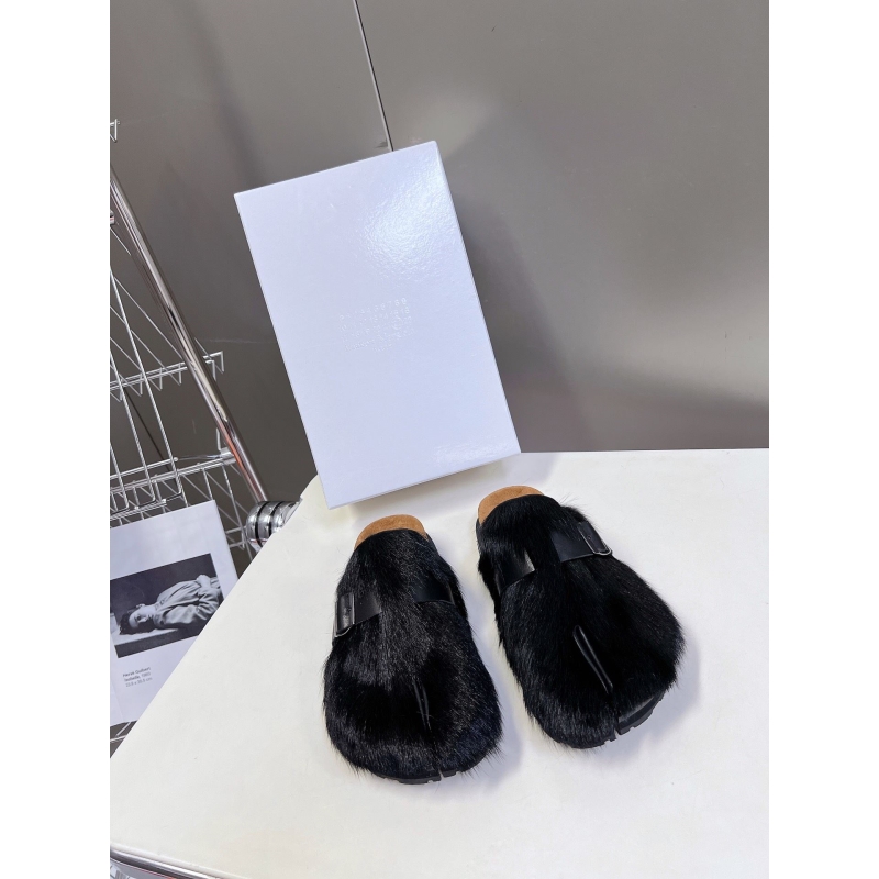 Other Slippers
